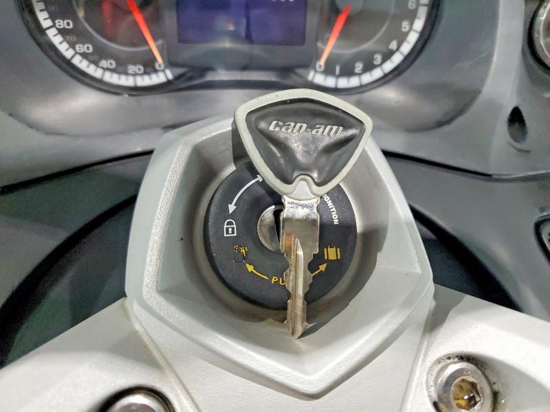 2011 Can-Am Spyder Roadster rts
