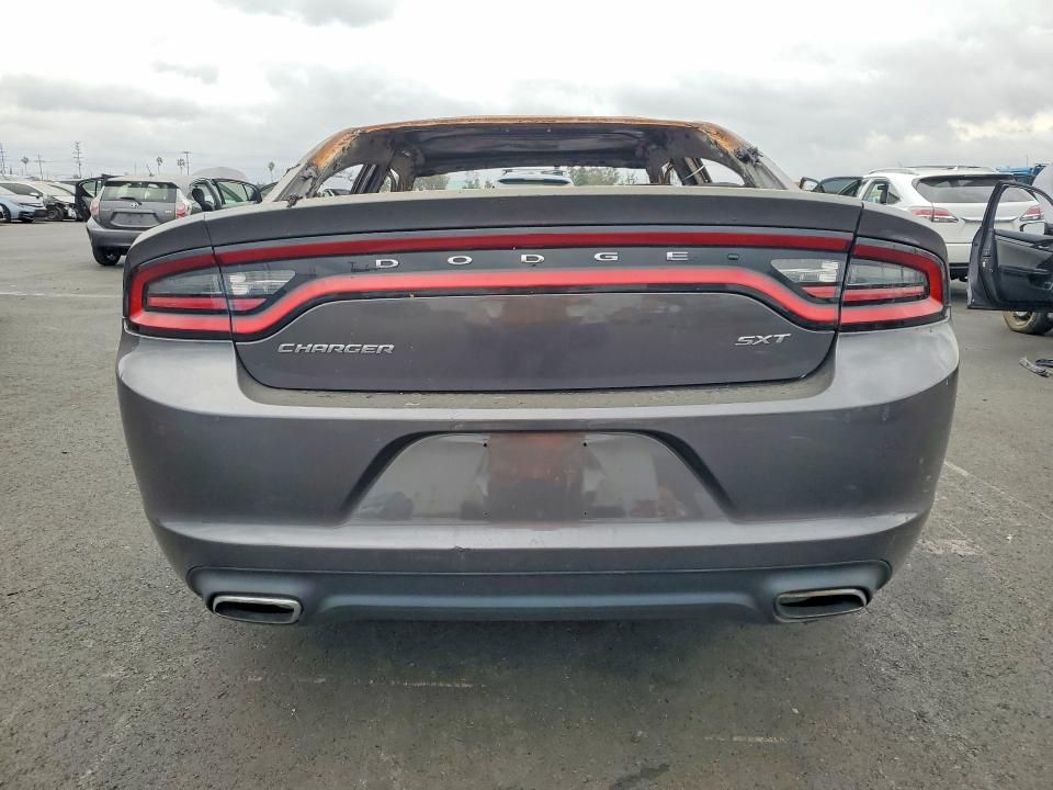 2017 Dodge Charger sxt