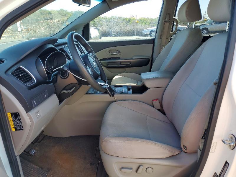 2015 KIA Sedona lx