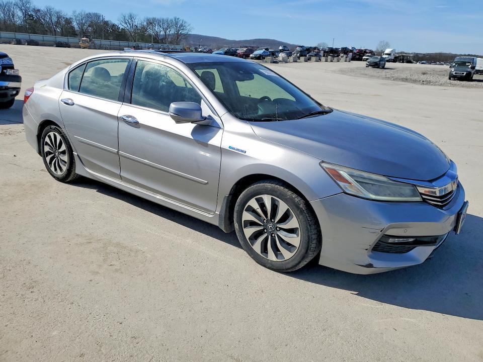2017 Honda Accord Touring Hybrid