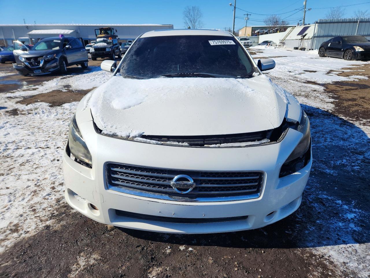 2011 Nissan Maxima s