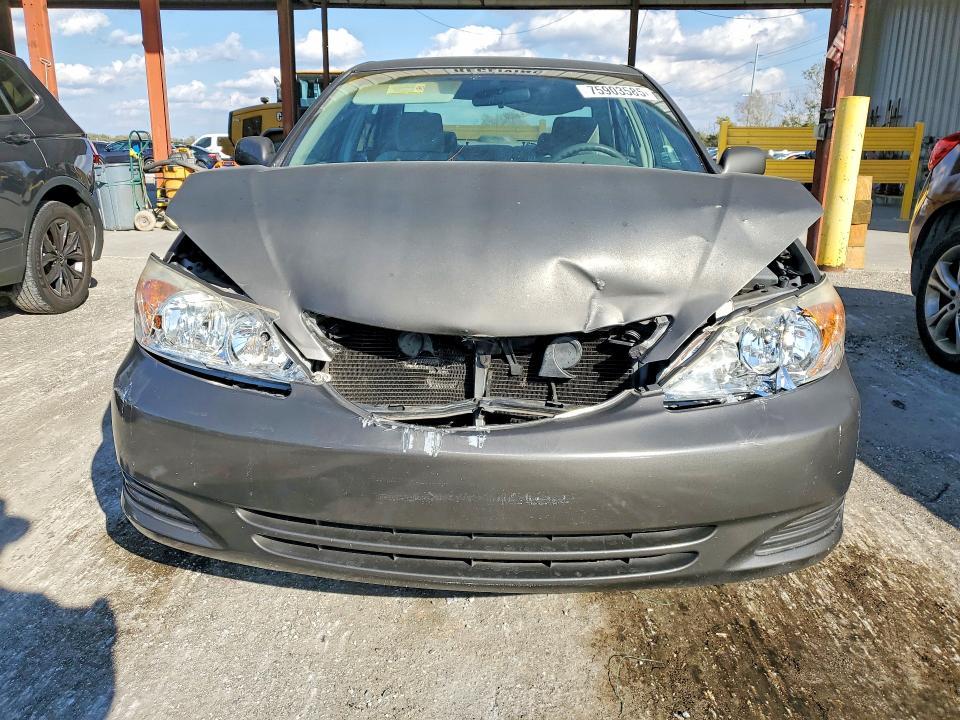 2002 Toyota Camry le V6