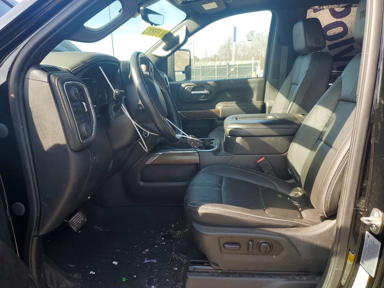 2022 Chevrolet Silverado K3500 High Country