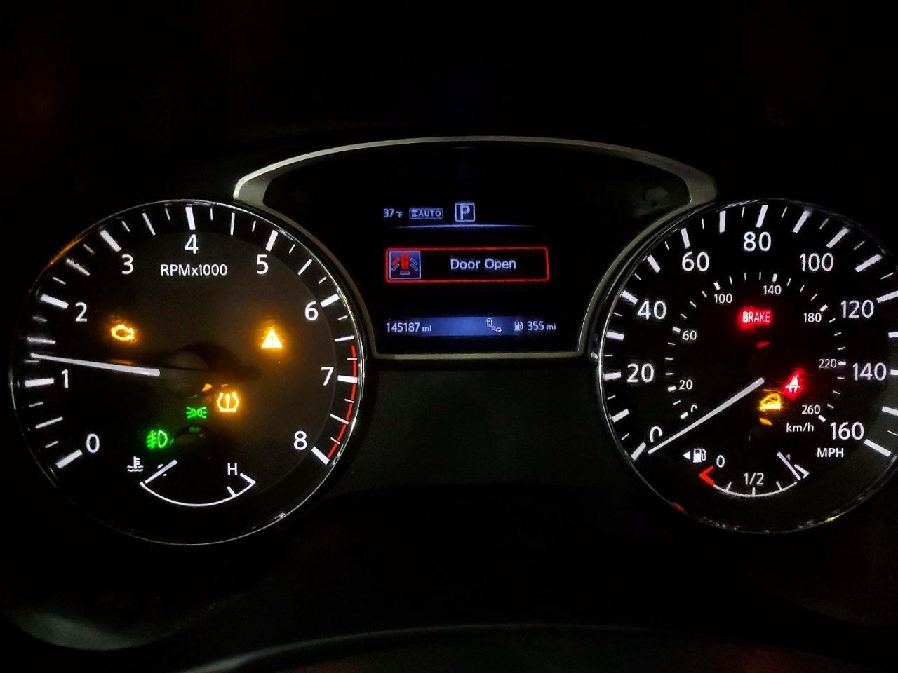 2017 Nissan Pathfinder s