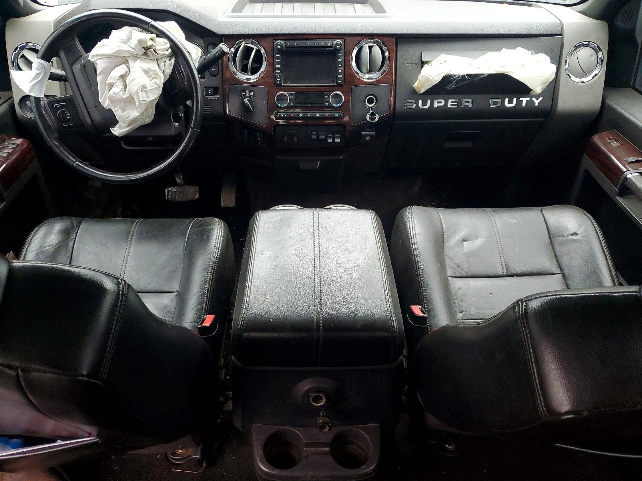 2010 Ford 2014 RAM 3500 Laram