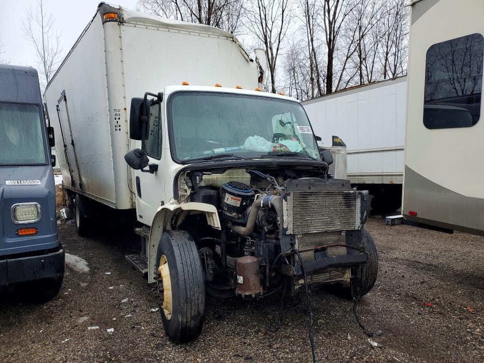2006 Freightliner Business Class M2 box Truck