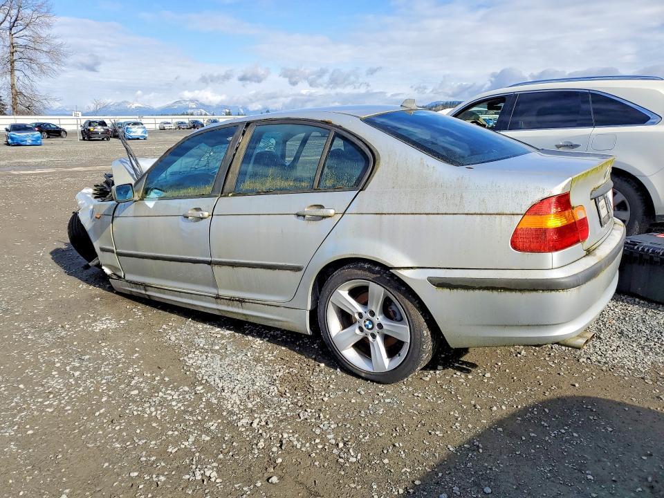 2004 BMW 325 i