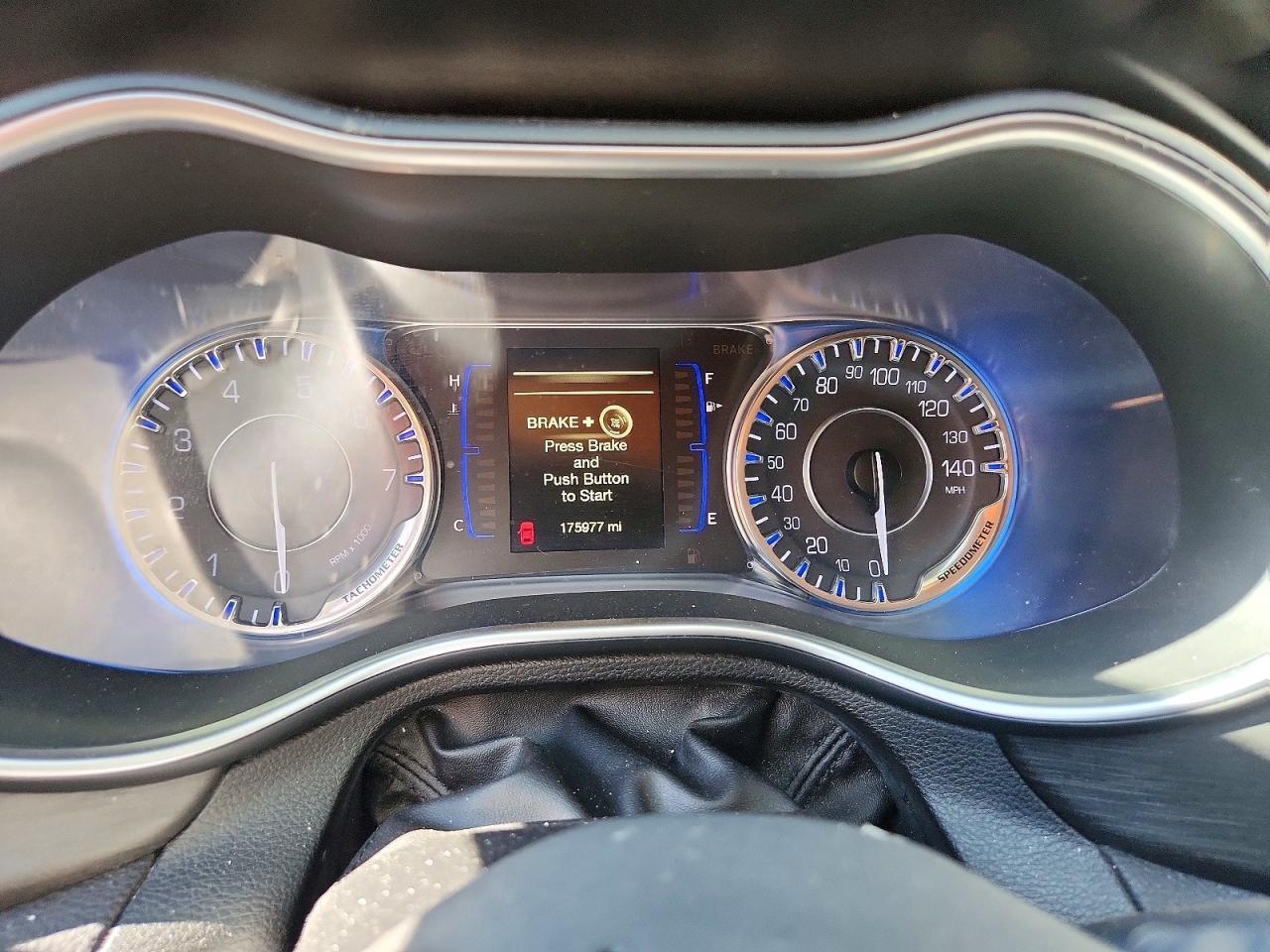 2016 Chrysler 200 Limited