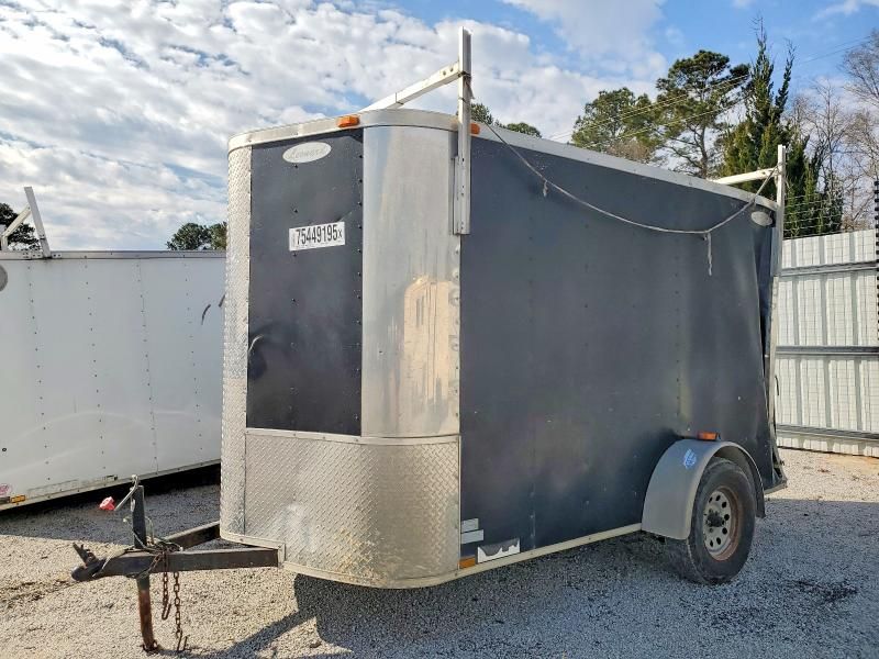 2015 Arising Industries 10' Enclosed Trailer