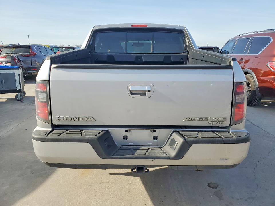 2014 Honda Ridgeline Sport