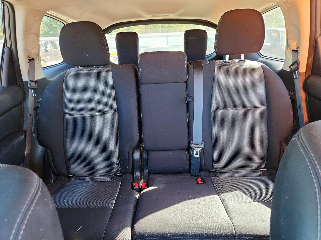 2018 Nissan Pathfinder s