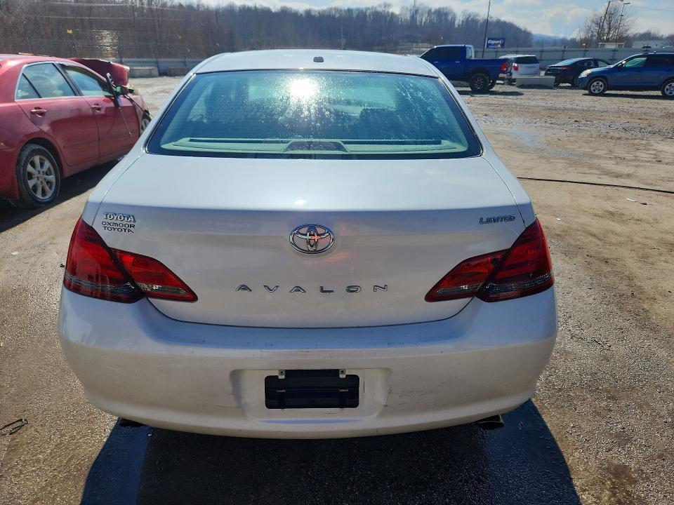 2010 Toyota Avalon Limited