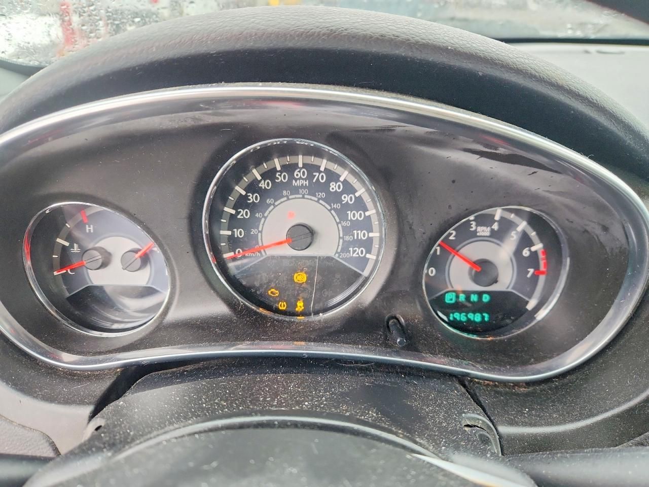 2013 Chrysler 200 lx