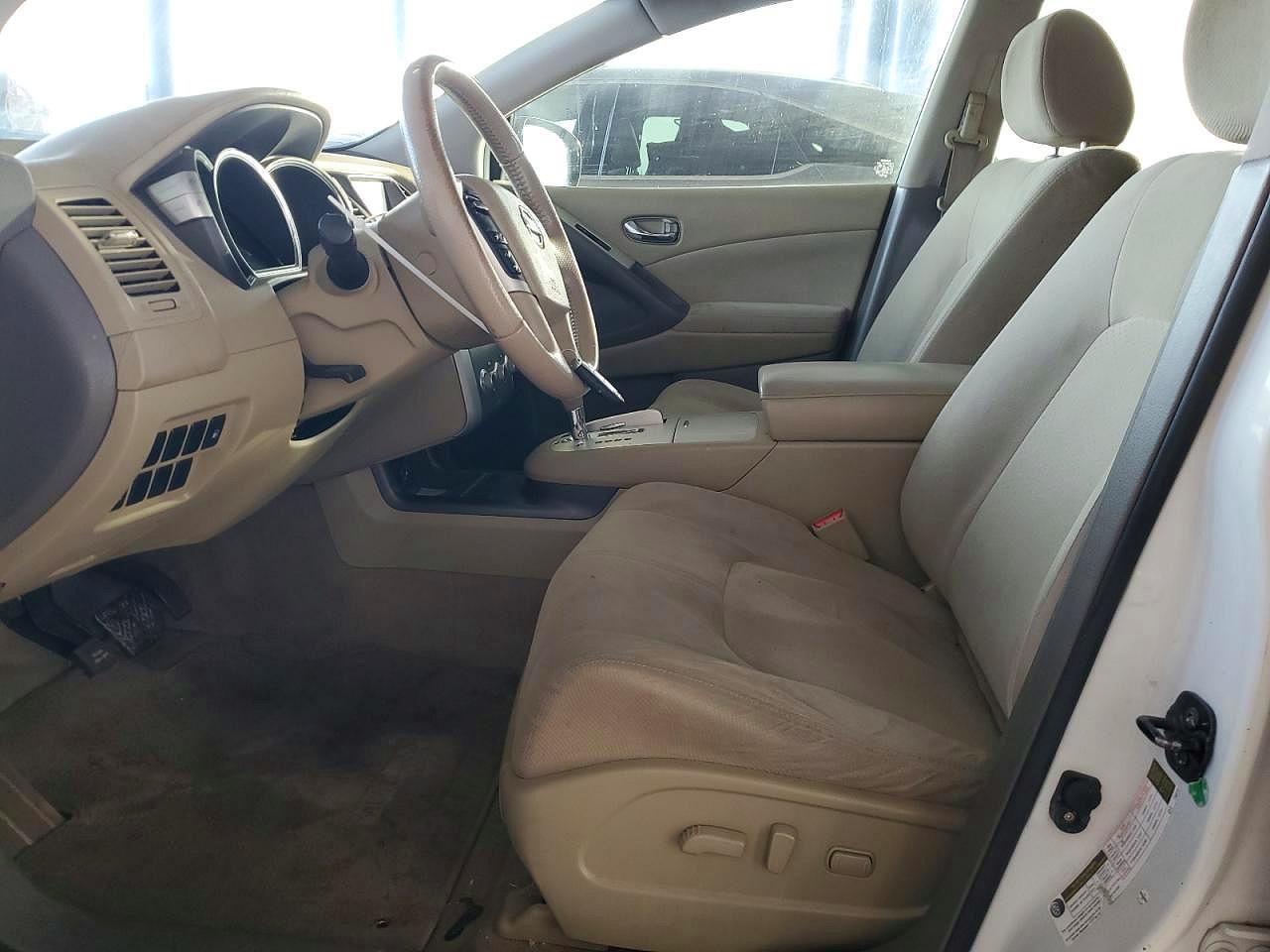 2011 Nissan Murano s