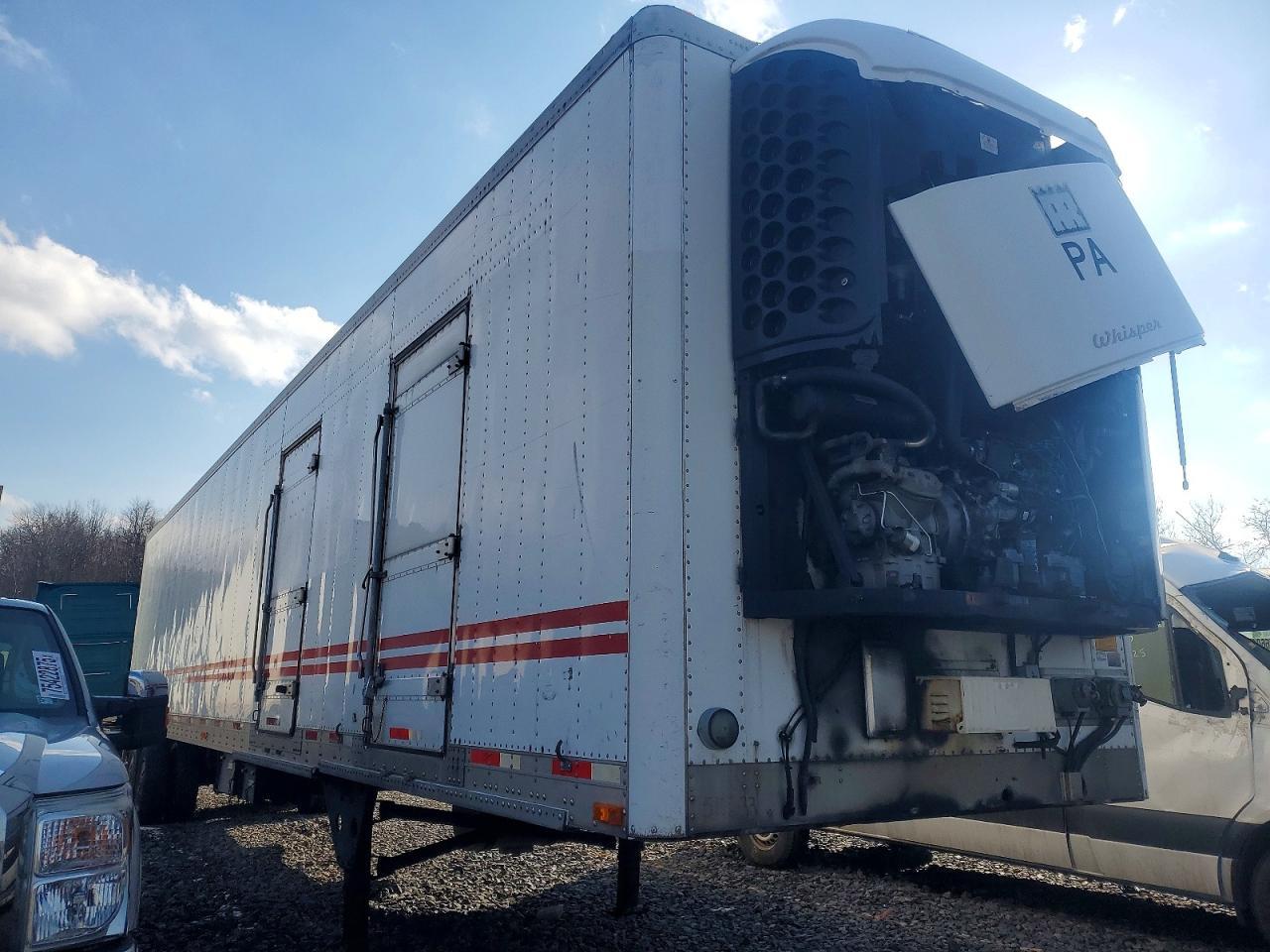 2013 Utility VS2RA Refrigerated Van Trailer