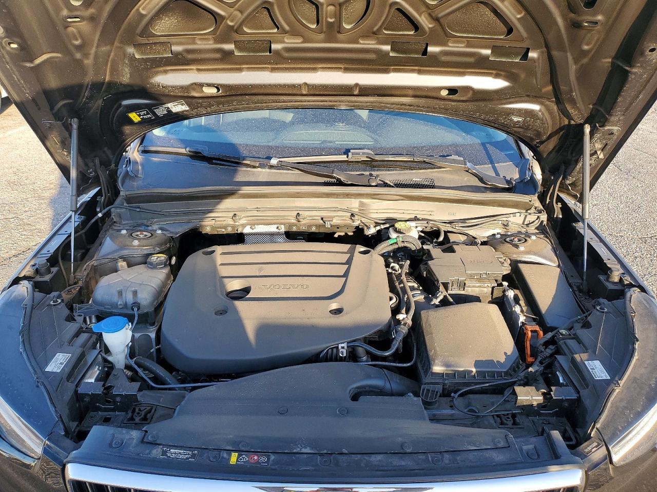 2024 Volvo Xc40 Core