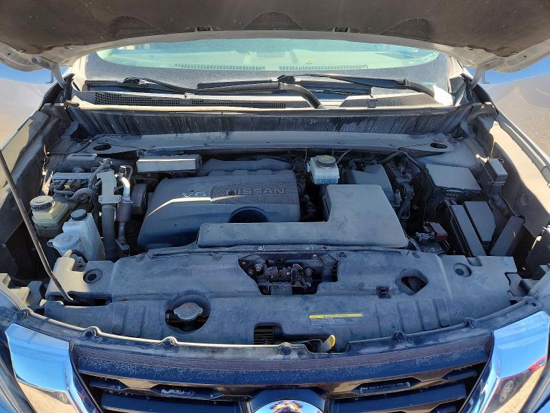 2018 Nissan Pathfinder sl