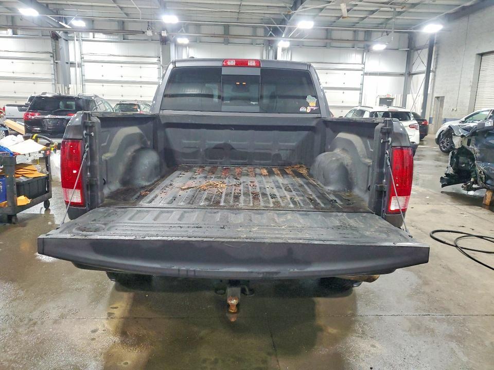 2017 Dodge Ram 1500 slt