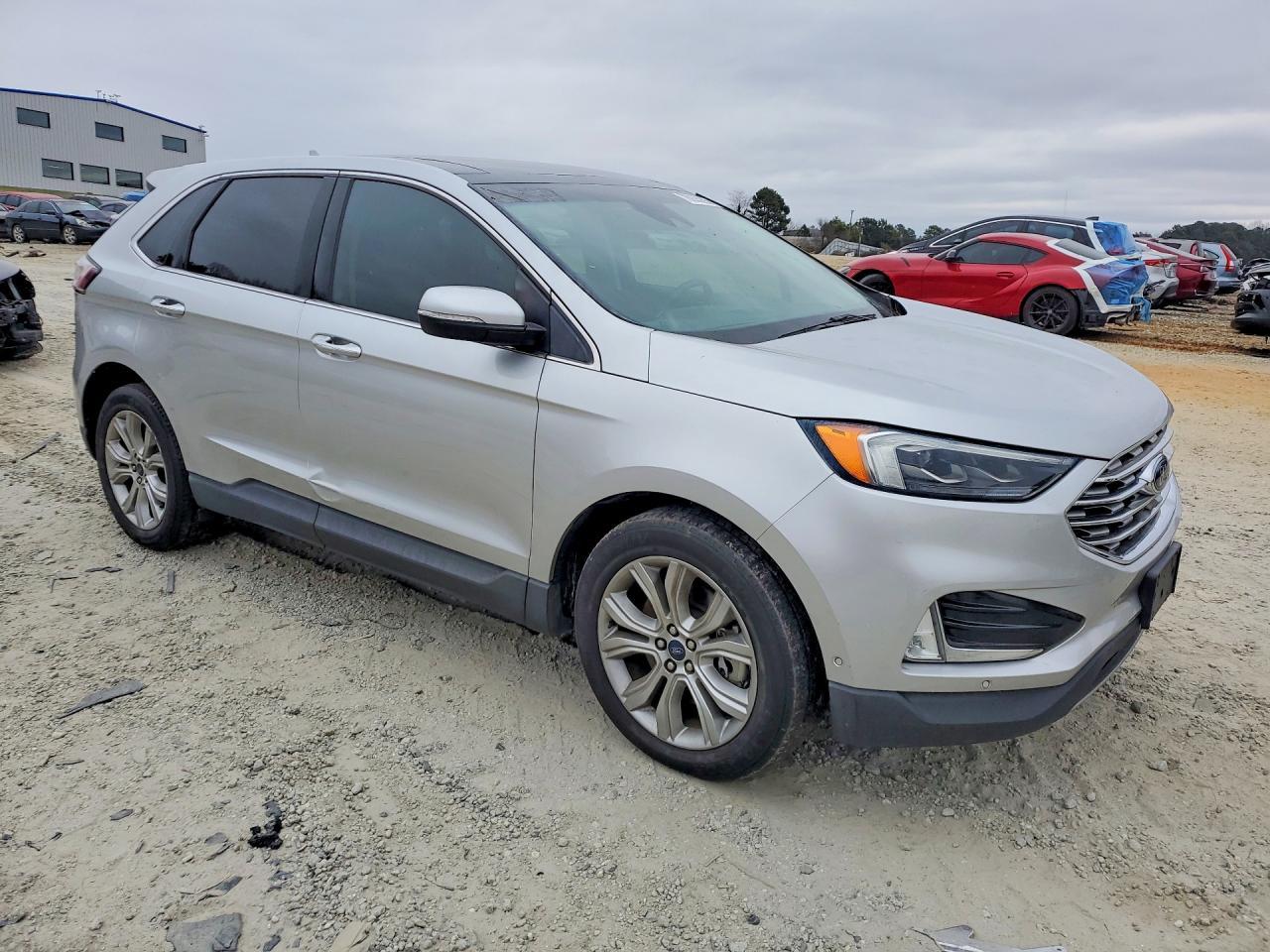 2019 Ford Edge Titanium
