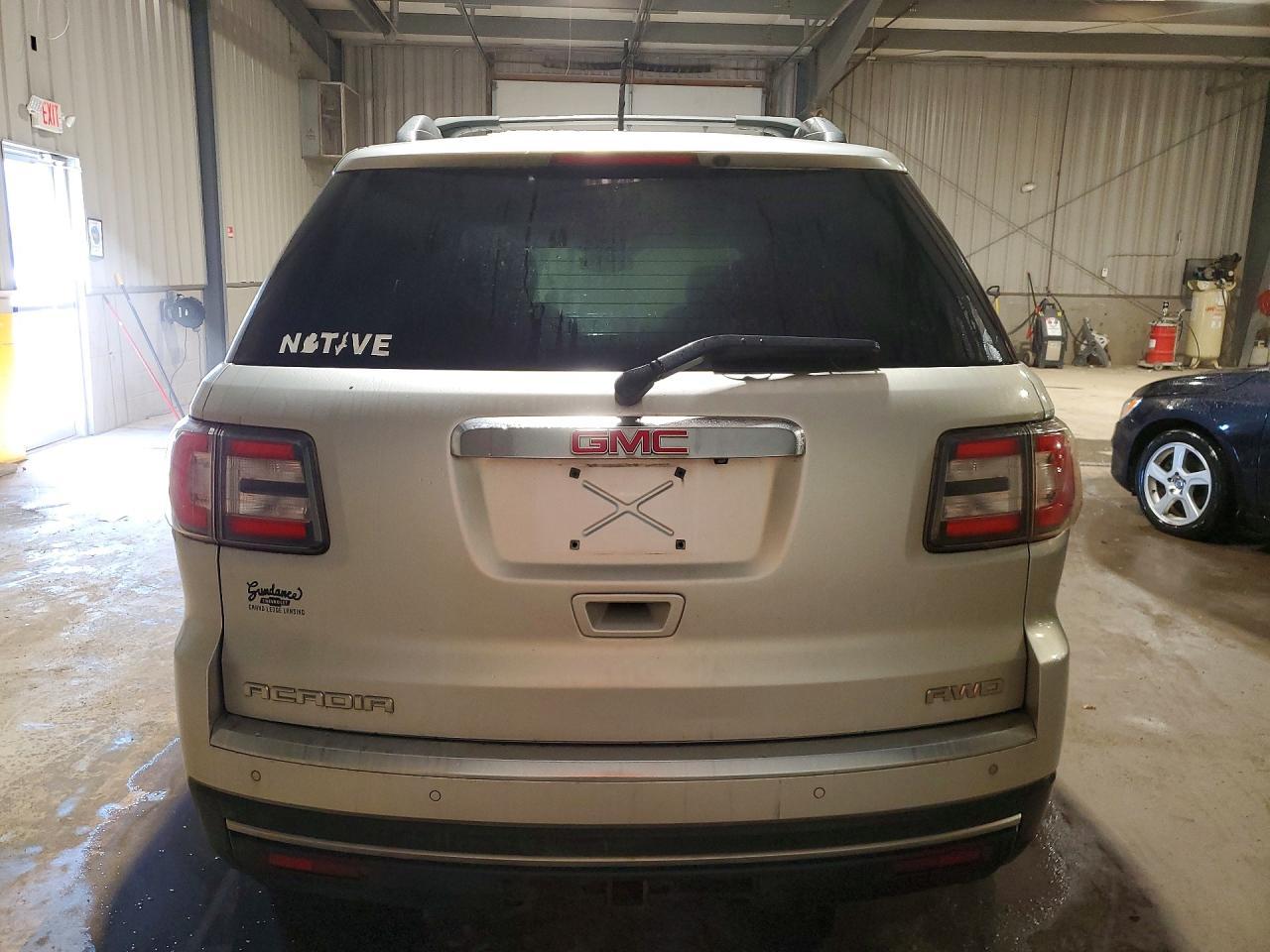 2015 GMC Acadia sle
