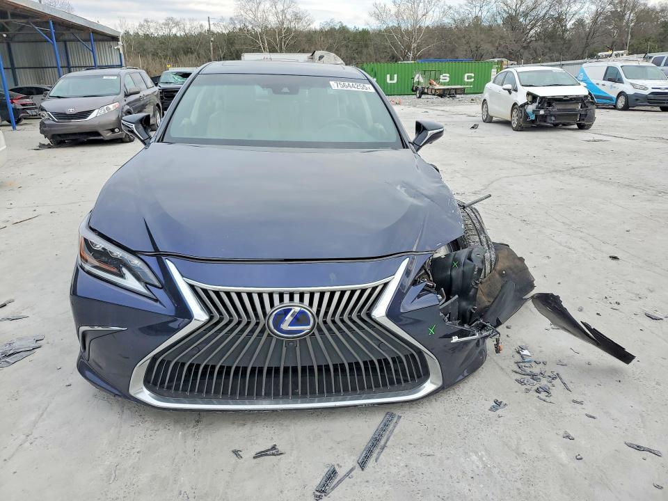 2020 Lexus Es 300h Ultra Luxury