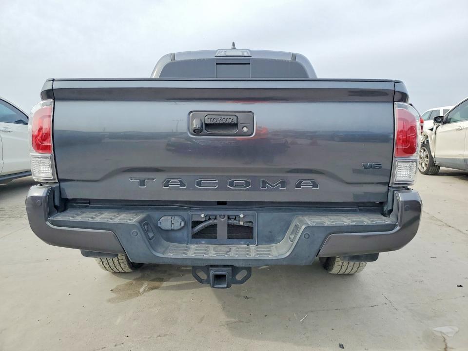 2022 Toyota Tacoma trd Sport