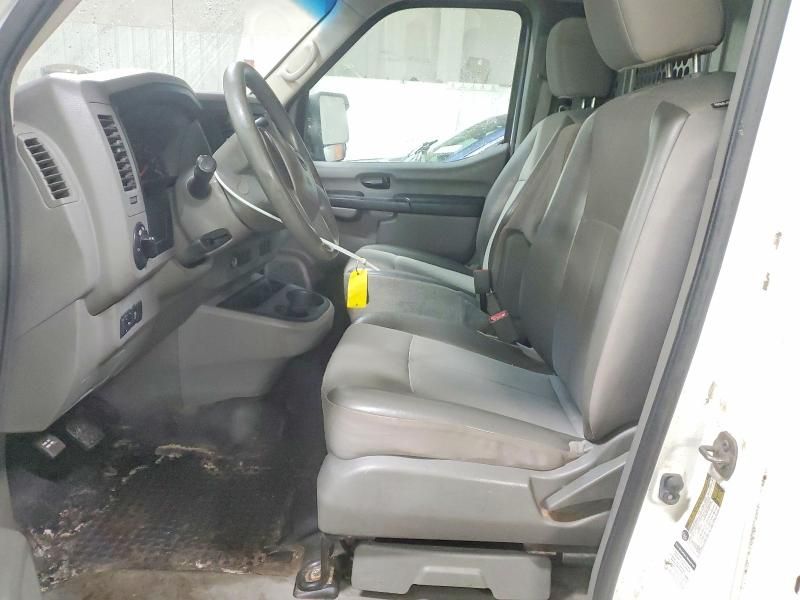 2017 Nissan Nv 2500 hd s