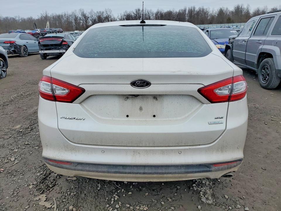 2015 Ford Fusion se