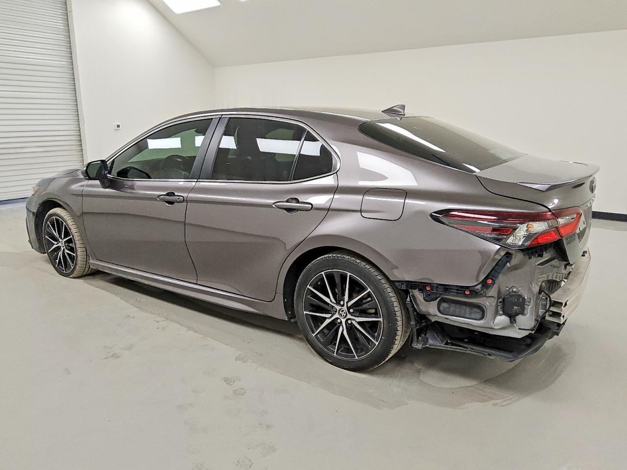 2024 Toyota Camry se Night Shade
