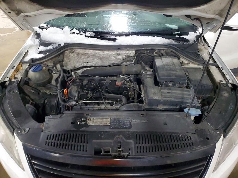 2009 Volkswagen Tiguan s