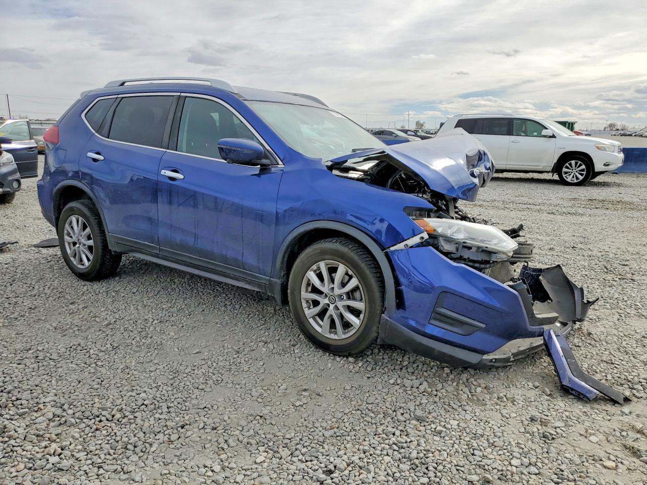 2018 Nissan Rogue sv