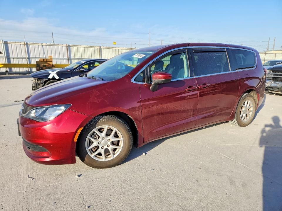 2017 Chrysler Pacifica Touring