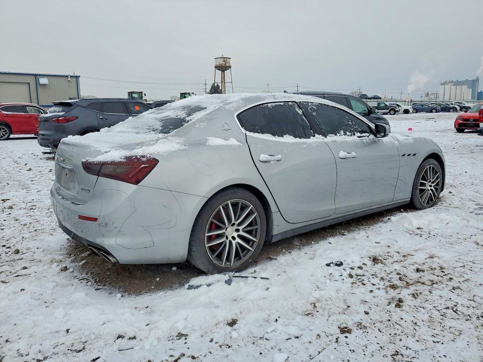 2018 Maserati Ghibli s