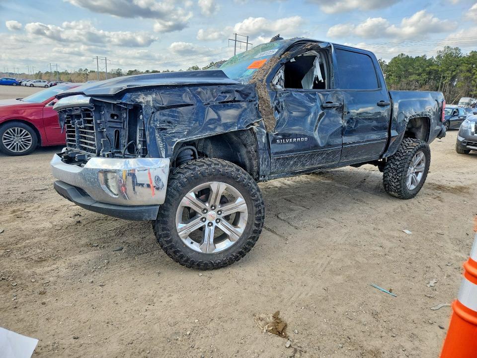 2017 Chevrolet Silverado C1500 LT
