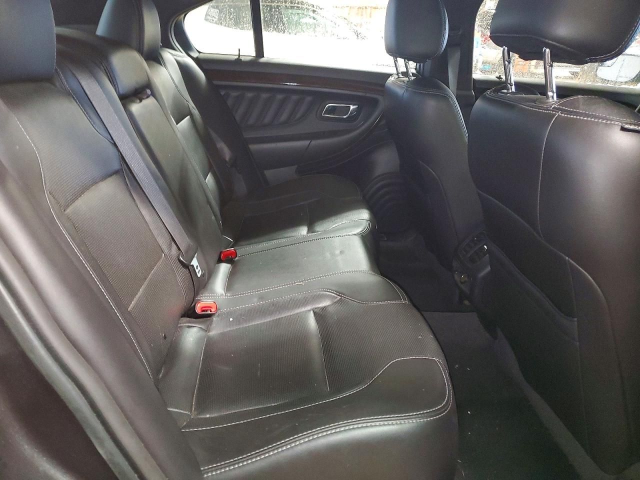 2015 Ford Taurus Limited