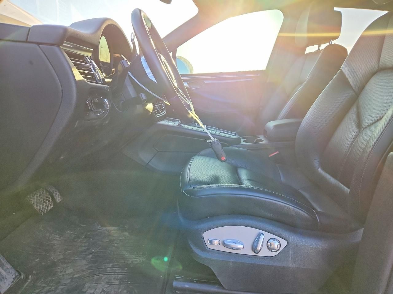 2020 Porsche Macan s