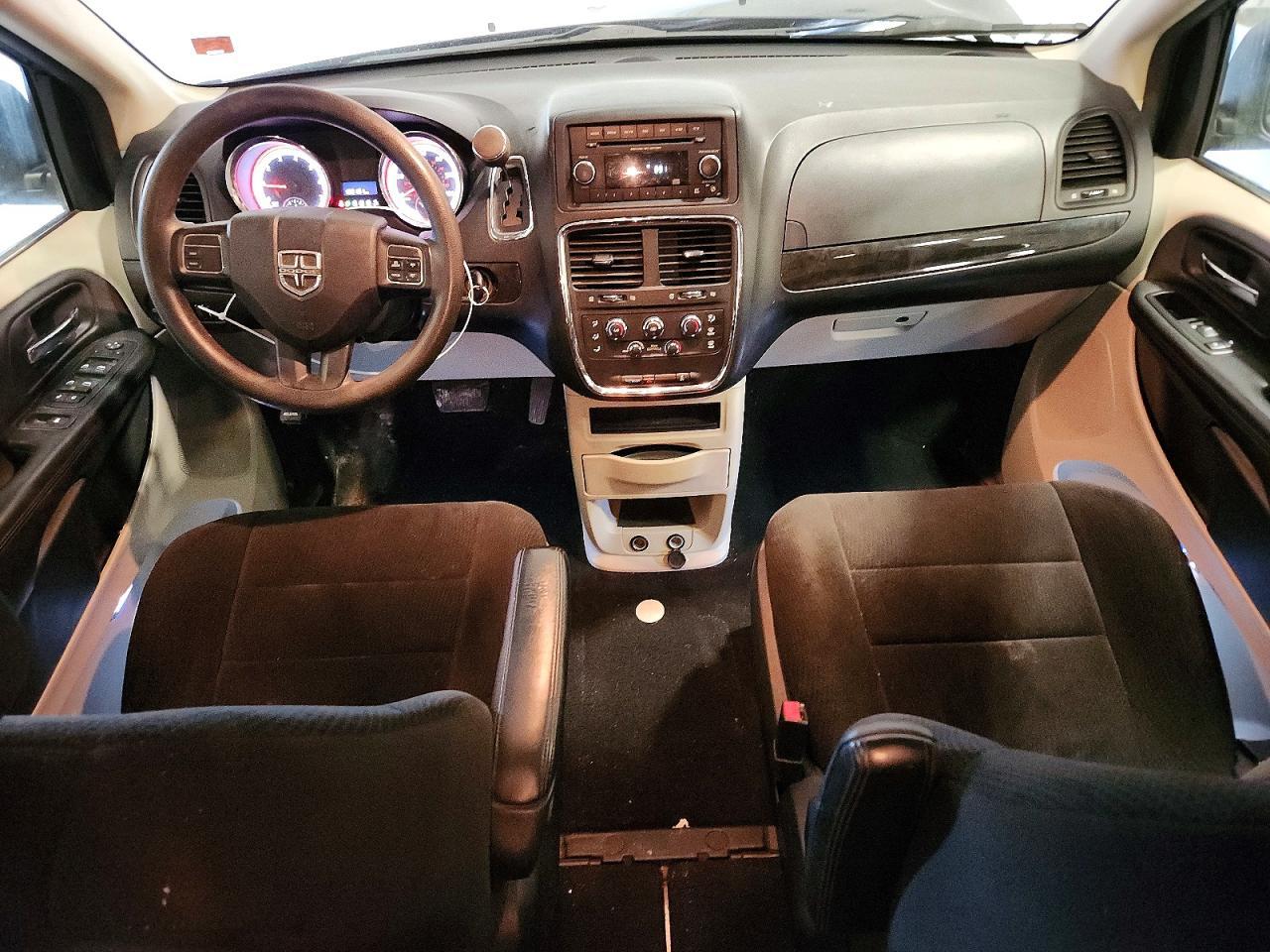 2012 Dodge Grand Caravan se