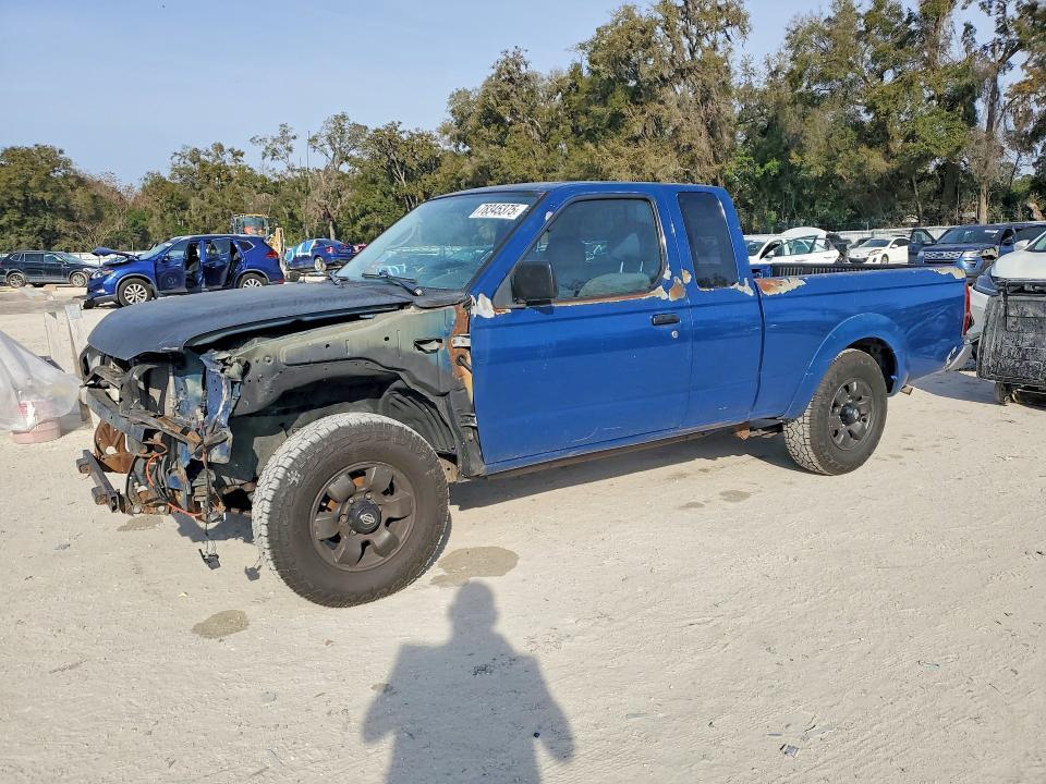 2002 Nissan Frontier Standard