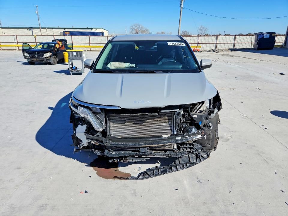 2024 KIA Carnival ex