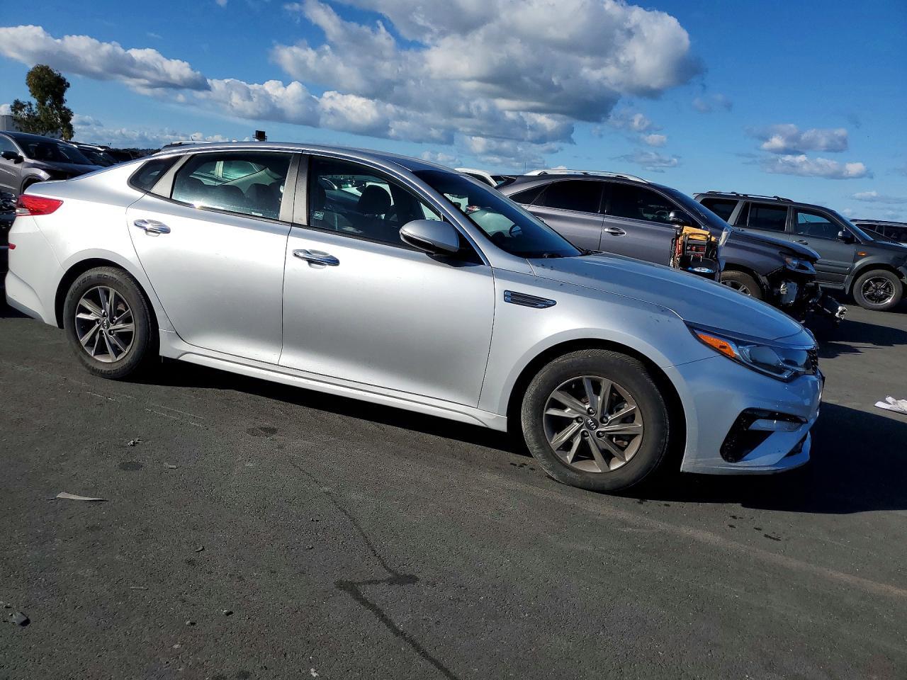 2019 KIA Optima lx