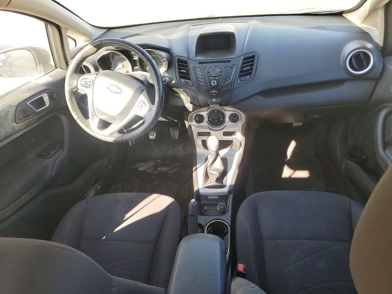 2016 Ford Fiesta se