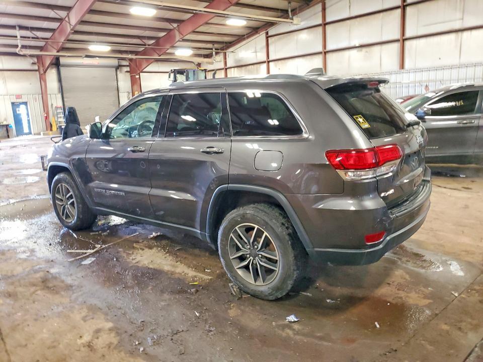 2020 Jeep Grand Cherokee Laredo