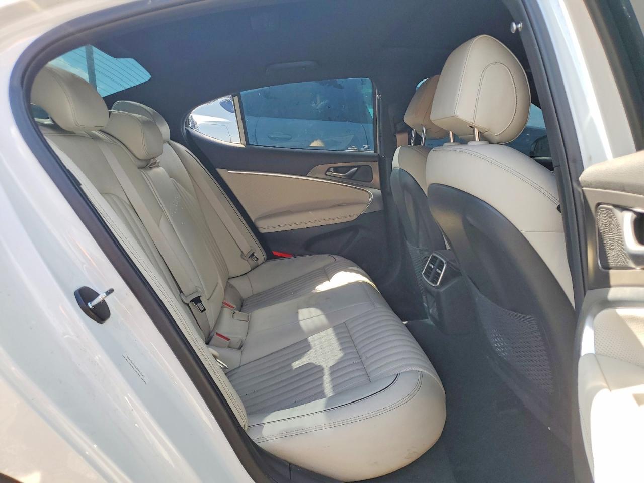 2026 Genesis G70 3.3t Sport Prestige