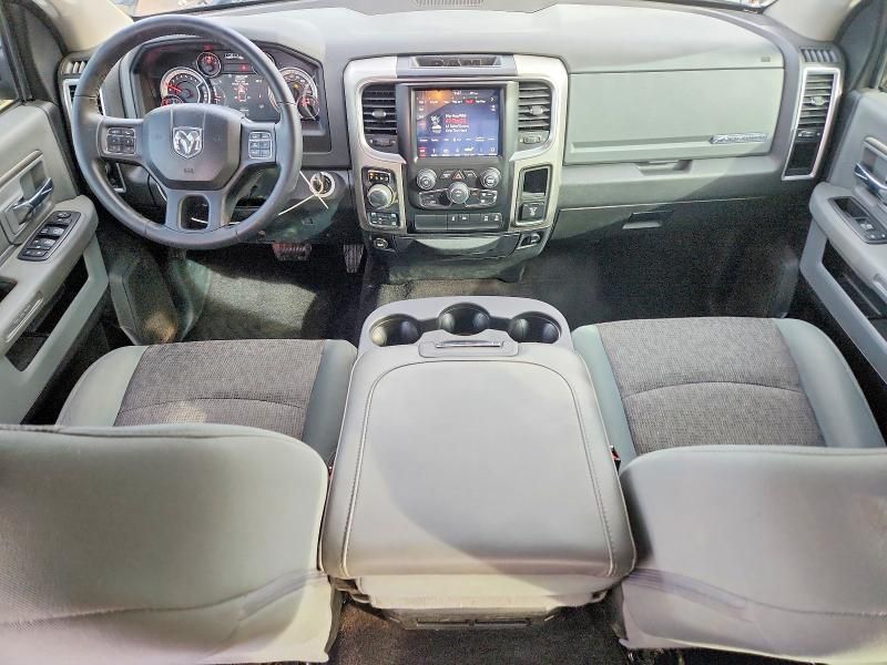 2018 Dodge Ram 1500 slt