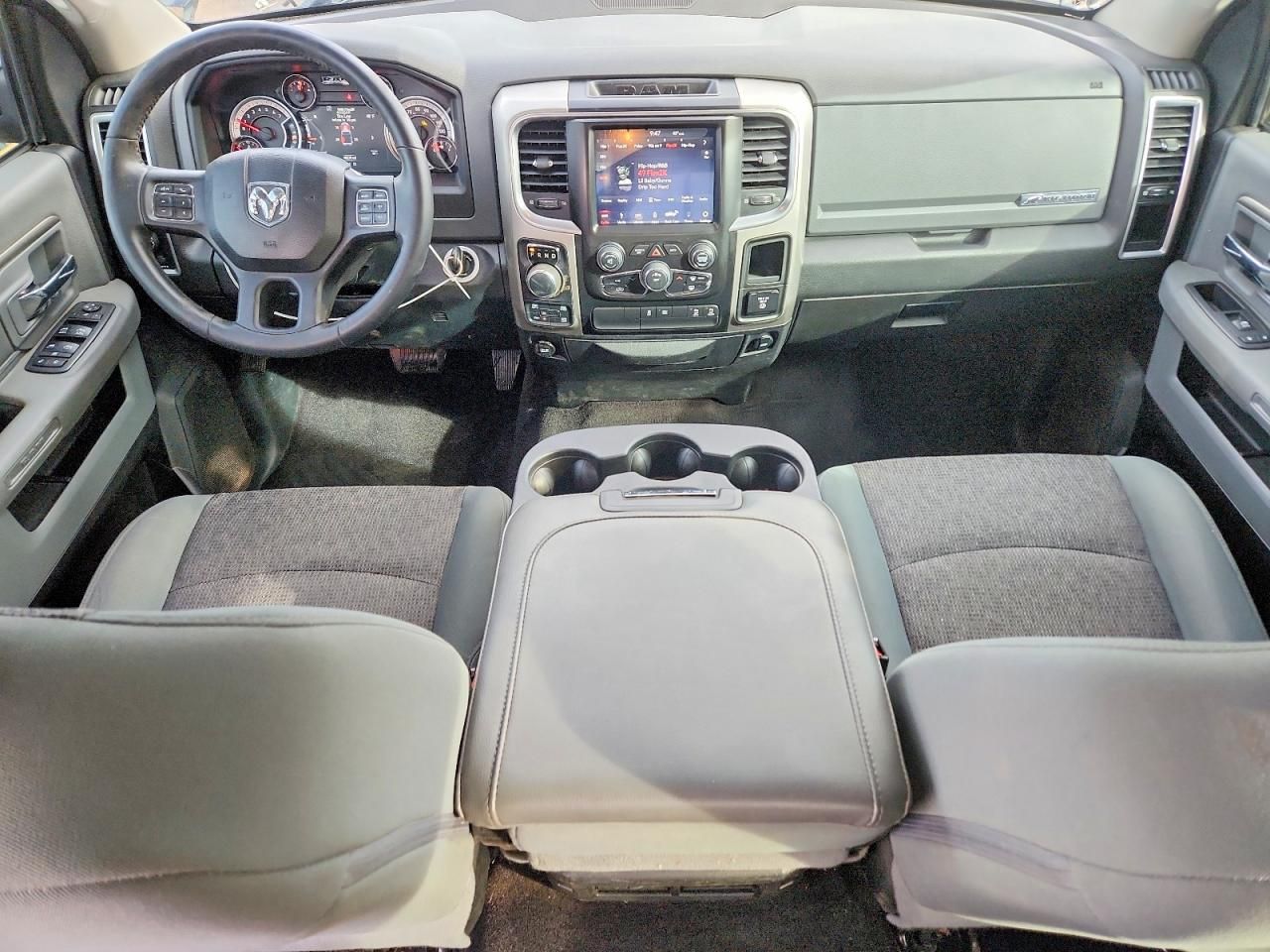 2018 Dodge Ram 1500 slt