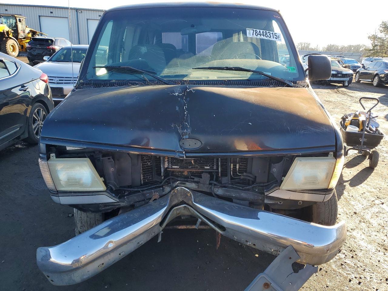 1997 Ford Econoline E150 van