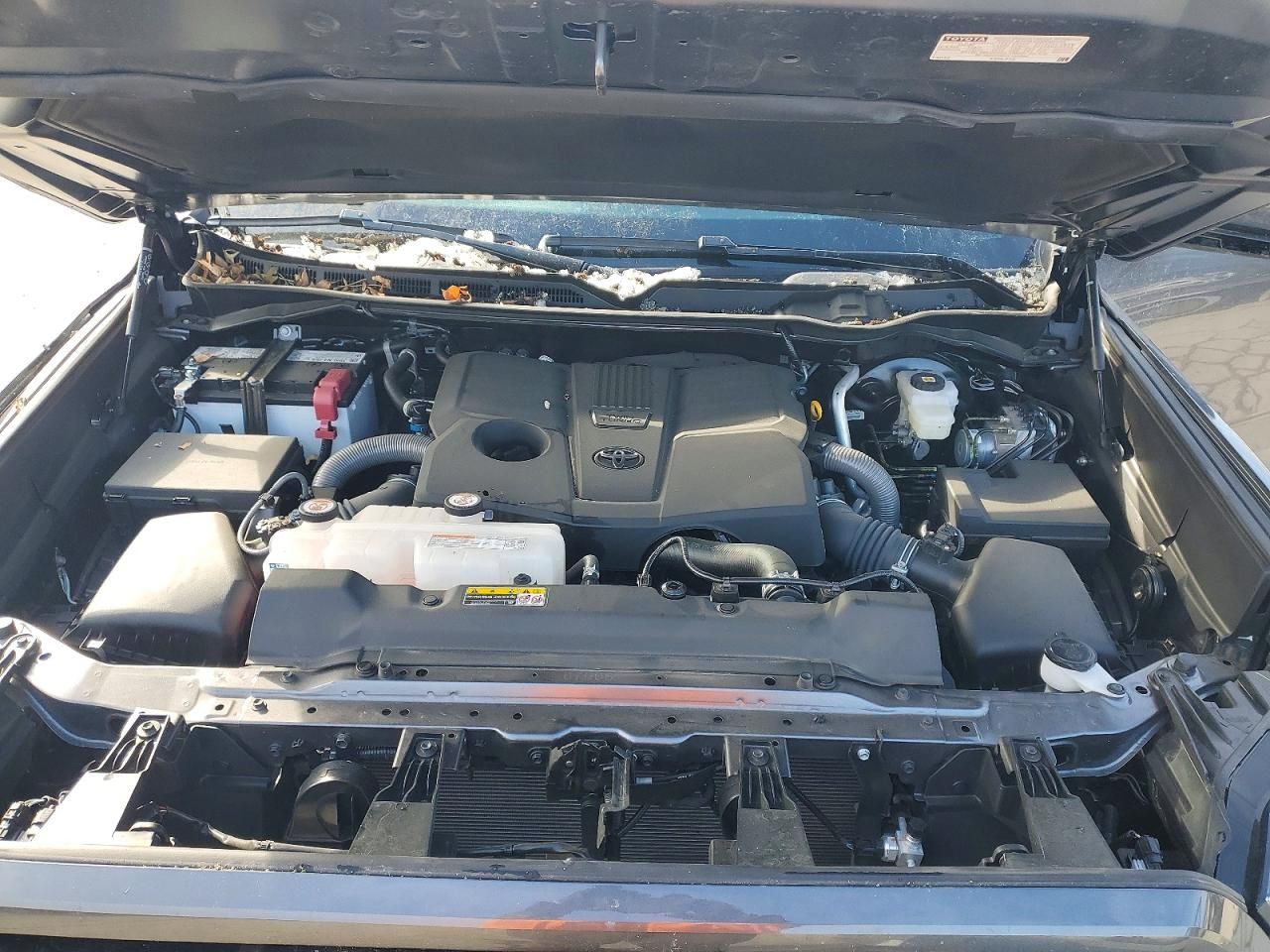 2024 Toyota Tundra Crewmax sr