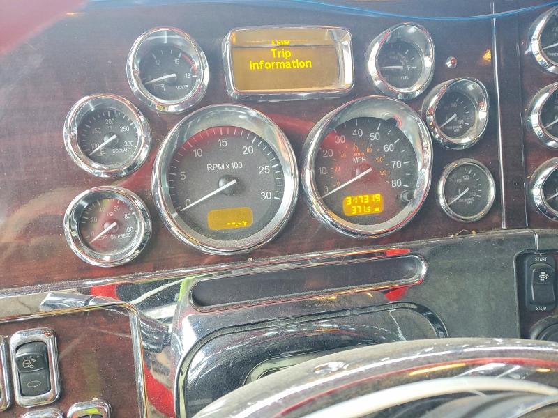 2022 Peterbilt 389