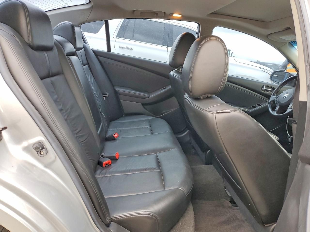 2010 Nissan Altima Base