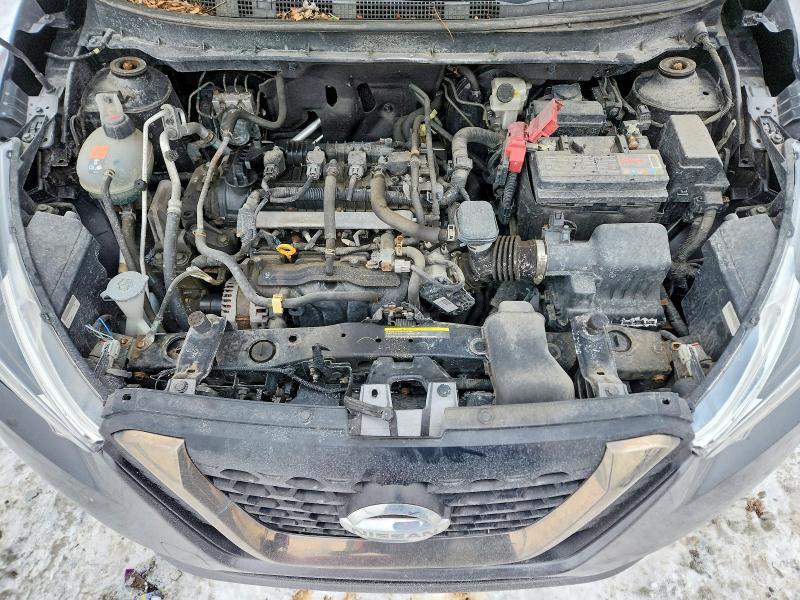 2018 Nissan Kicks s